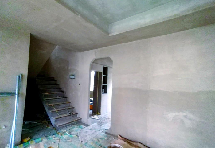 水泥墙面翻新 | 怎样选择合适的墙面漆 | 墙面翻新工艺